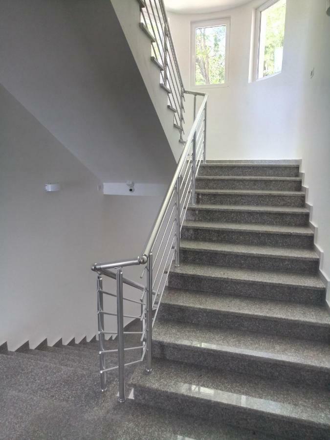 Villa Grand บาร์ ภายนอก รูปภาพ